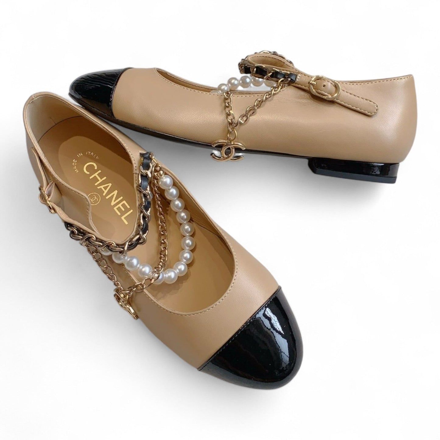 CHANEL MARY JANE PEARLS & METAL DARK BEIGE FLATS