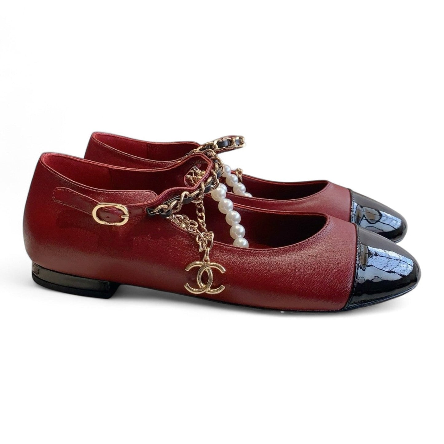 CHANEL MARY JANE PEARLS & METAL RED FLATS