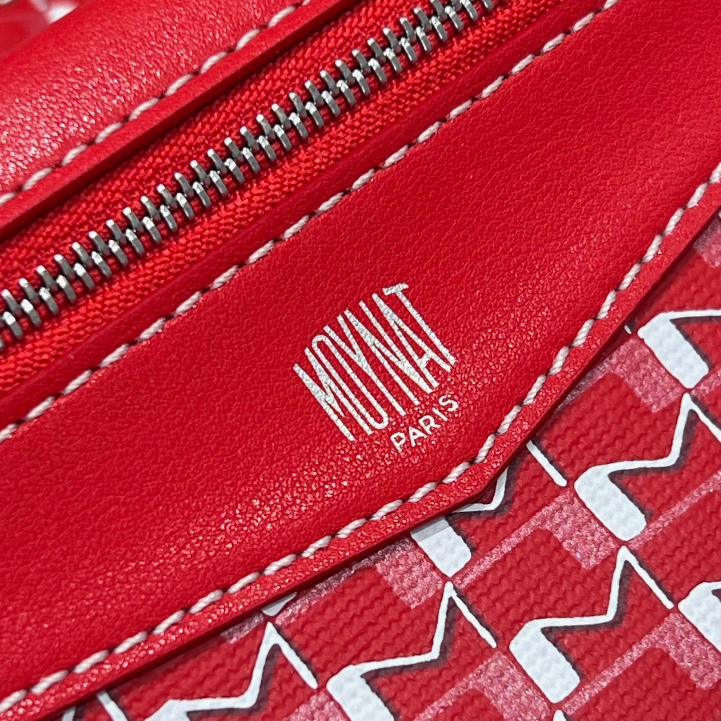 MOYNAT M CANVAS TOTE RED BAG GM