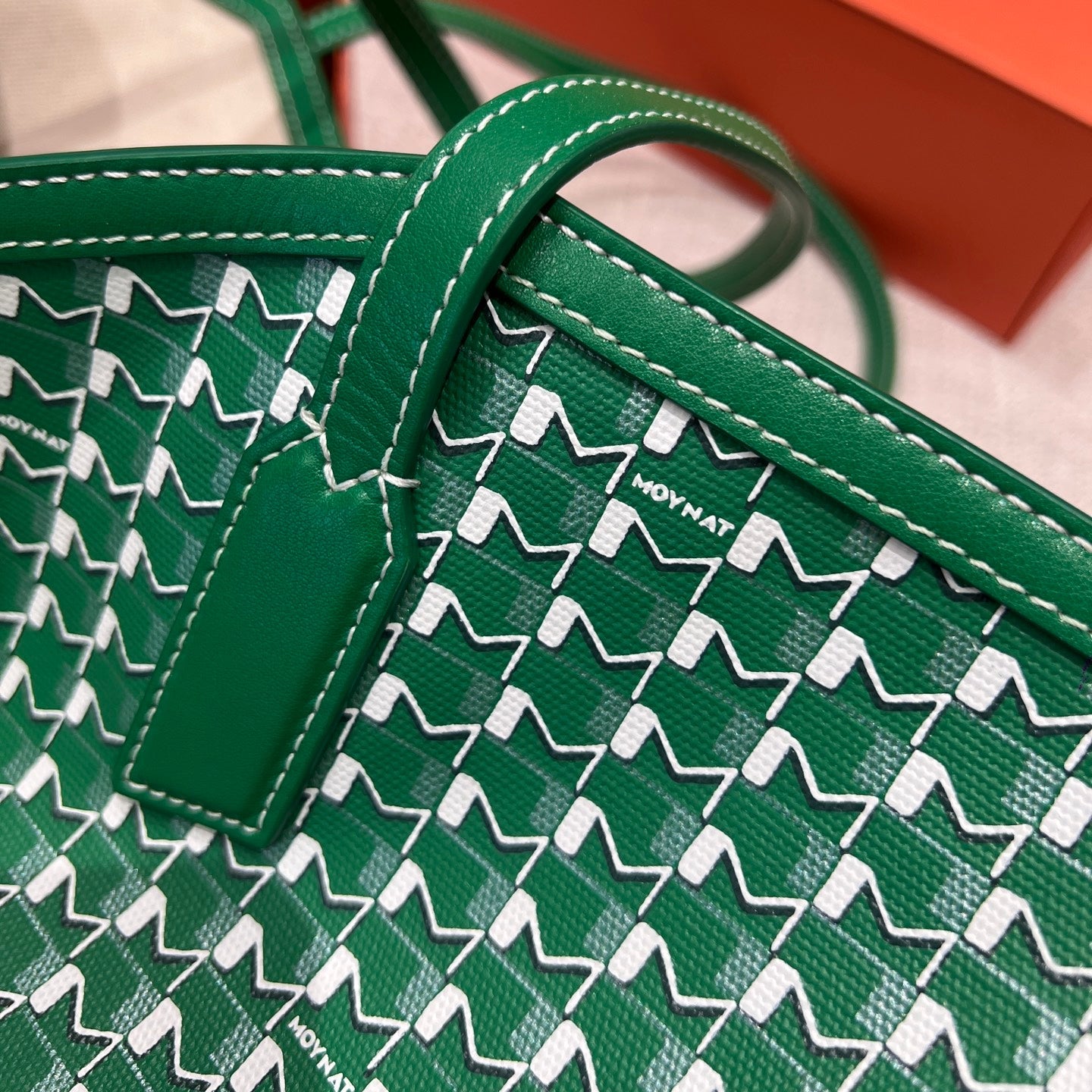 MOYNAT M CANVAS TOTE GREEN BAG GM