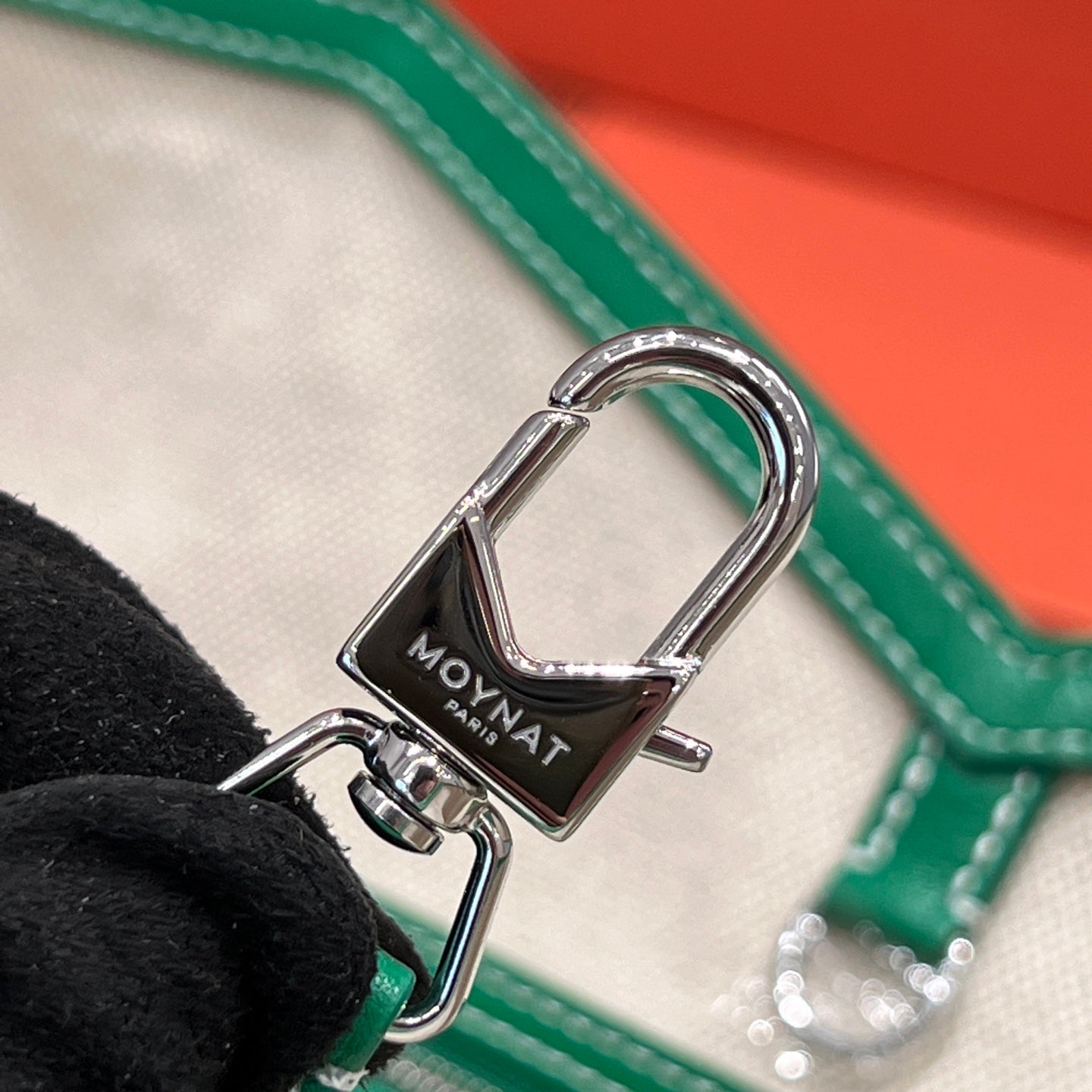 MOYNAT M CANVAS TOTE GREEN BAG GM