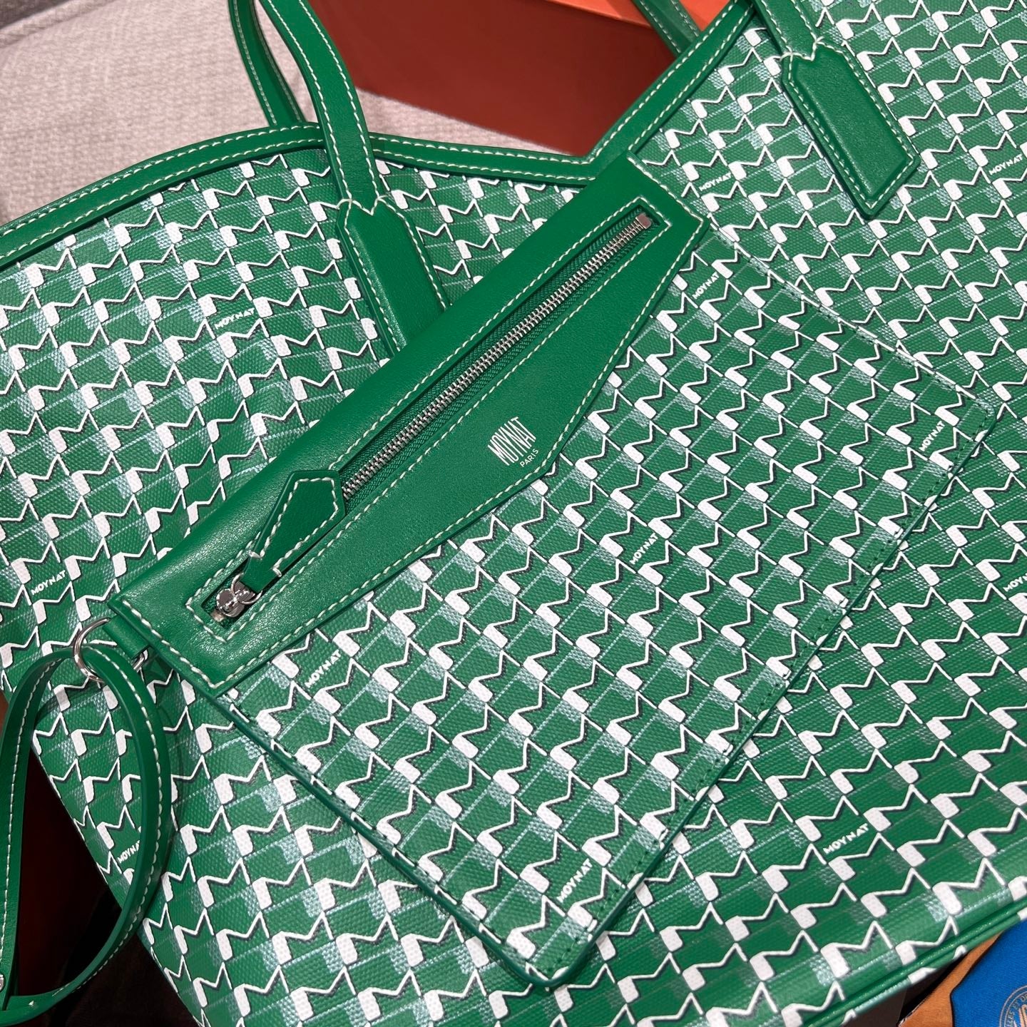 MOYNAT M CANVAS TOTE GREEN BAG GM