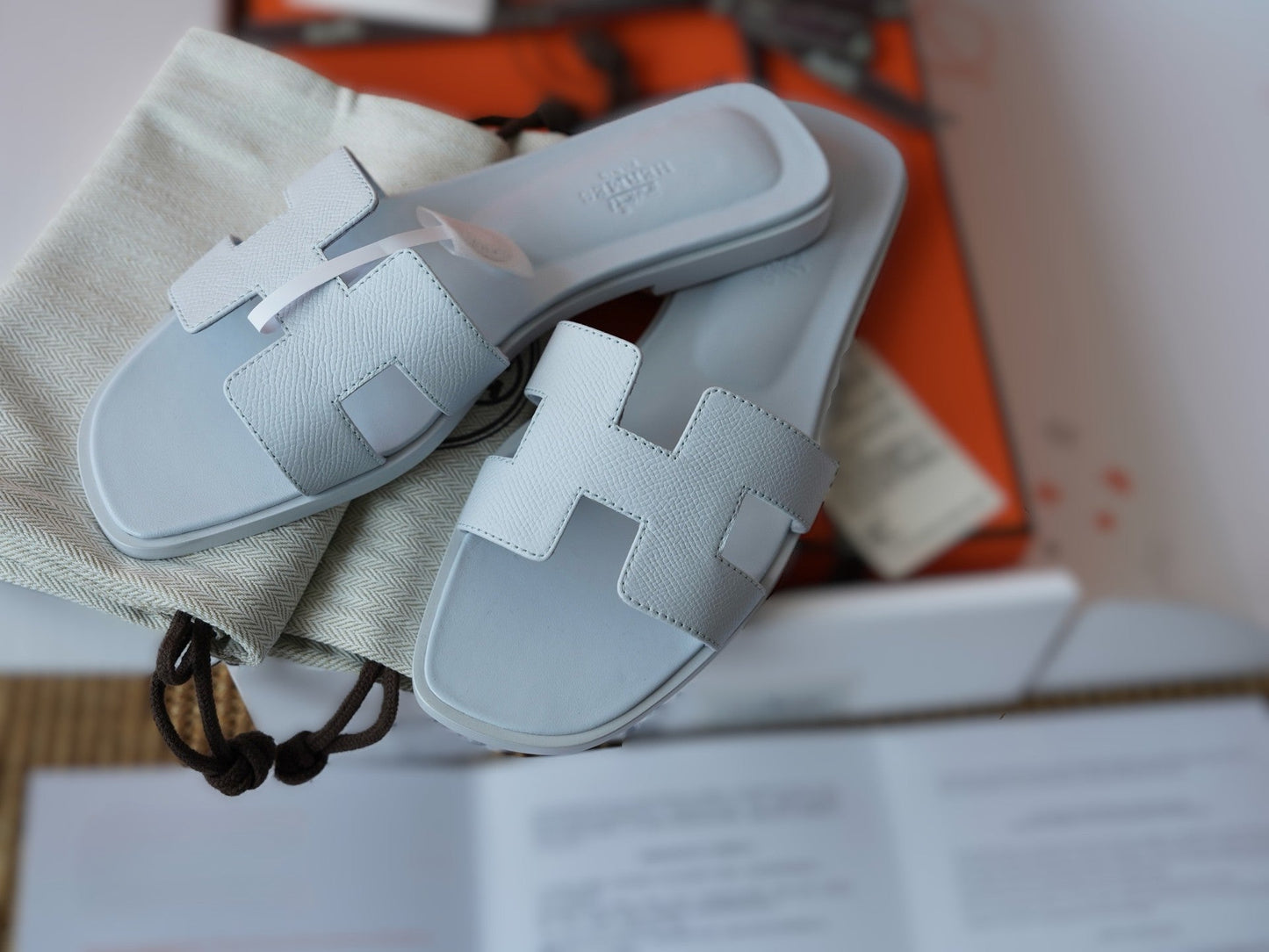 HERMES ORAN WOMEN WHITE SANDALS