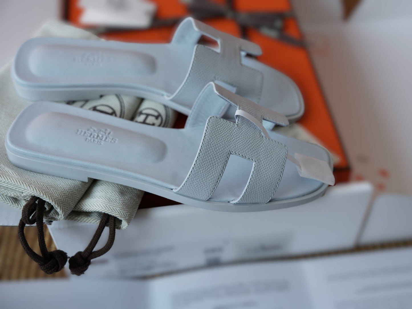 HERMES ORAN WOMEN WHITE SANDALS