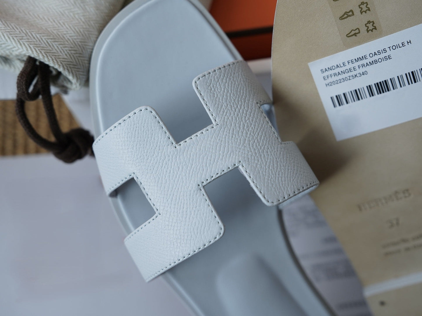 HERMES ORAN WOMEN WHITE SANDALS