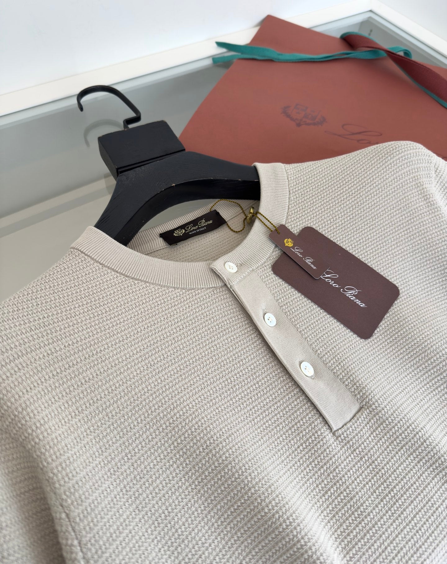 LORO PIANA WOVEN HENLEY COLLAR BIEGE SWEATSHIRT