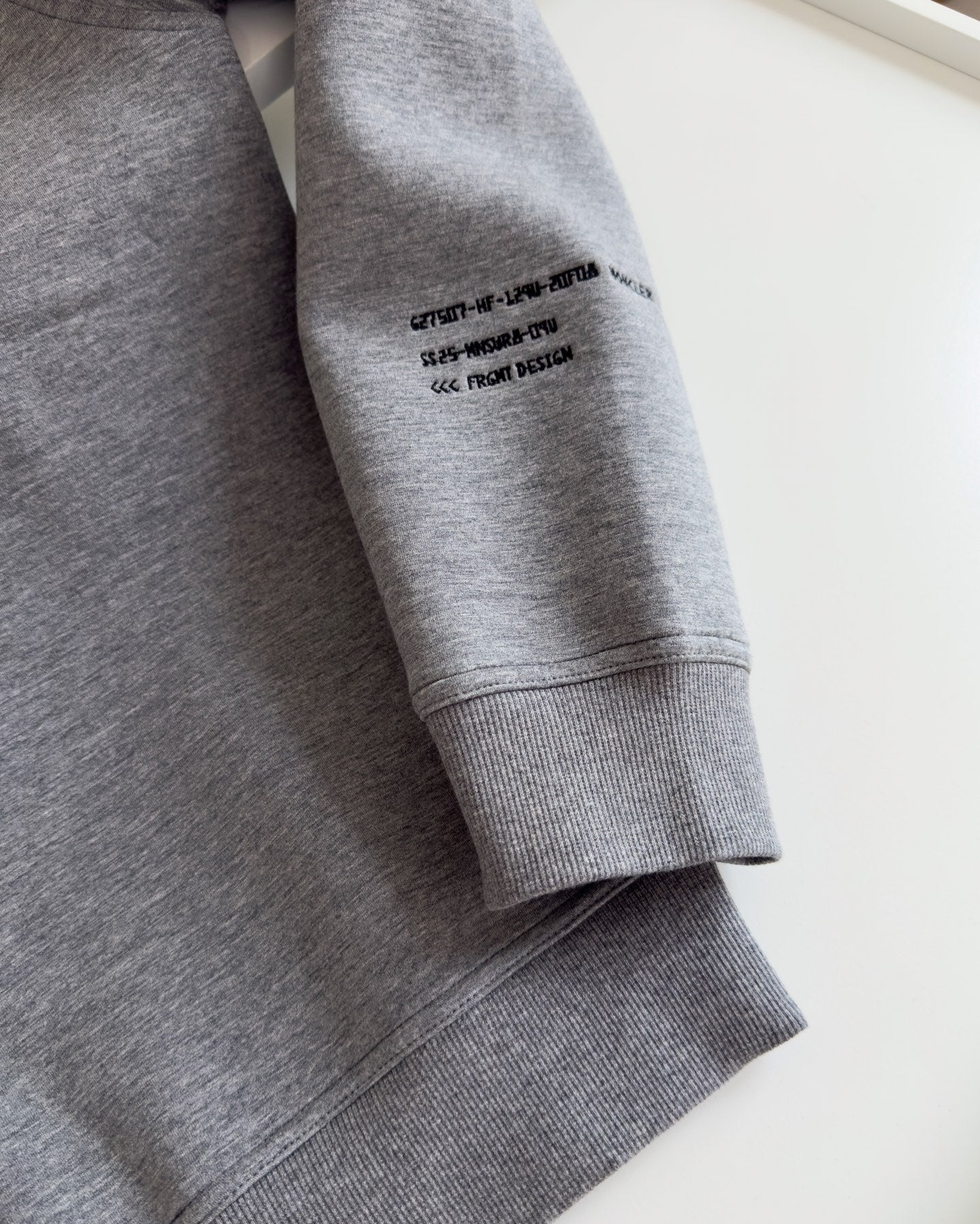 MONCLER X FRGMT ZIP-UP COTTON GREY SWEATSHIRT