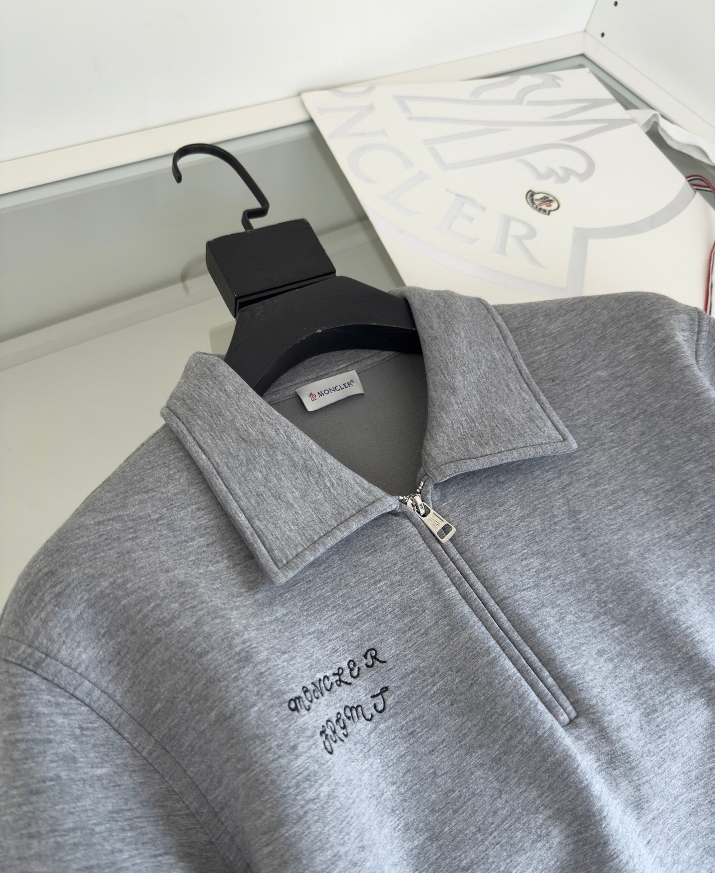 MONCLER X FRGMT ZIP-UP COTTON GREY SWEATSHIRT