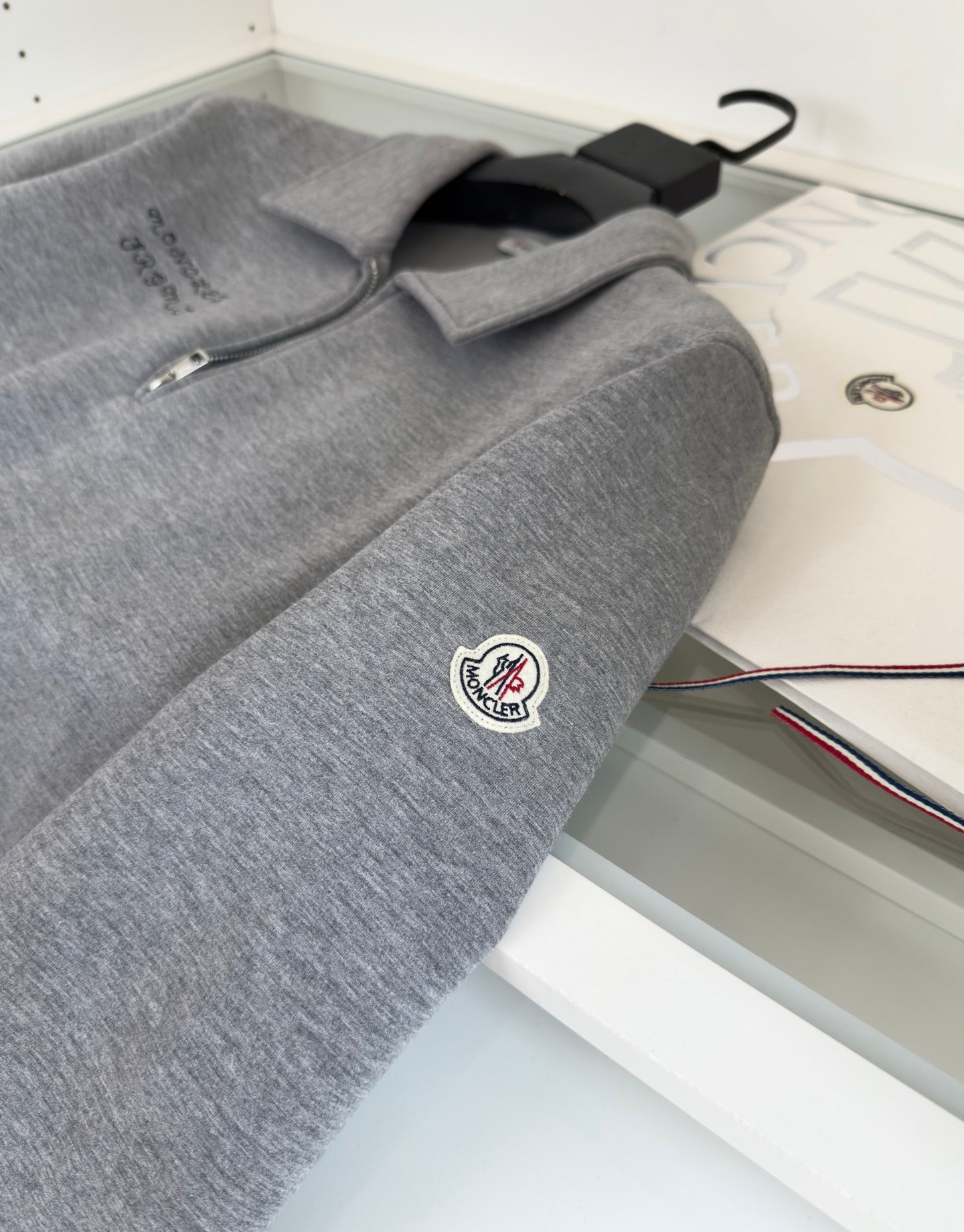 MONCLER X FRGMT ZIP-UP COTTON GREY SWEATSHIRT