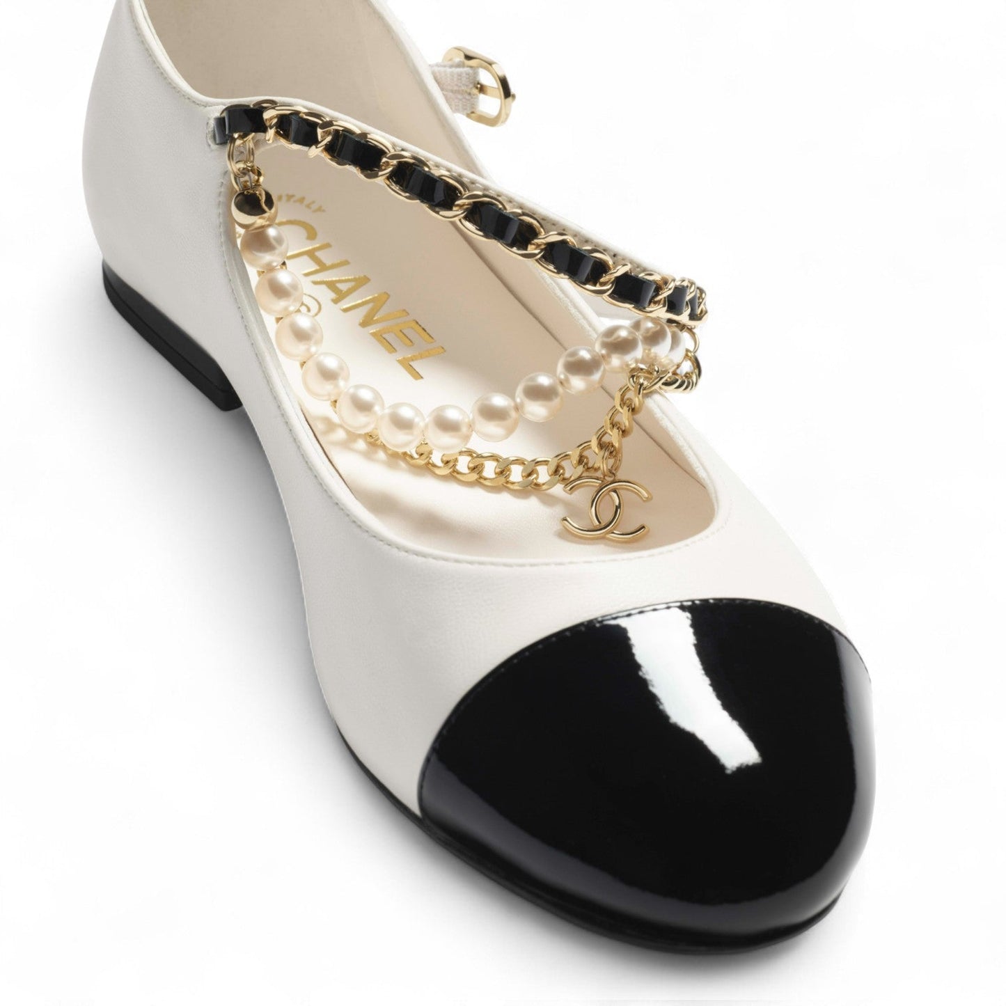 CHANEL MARY JANE PEARLS & METAL WHITE FLATS