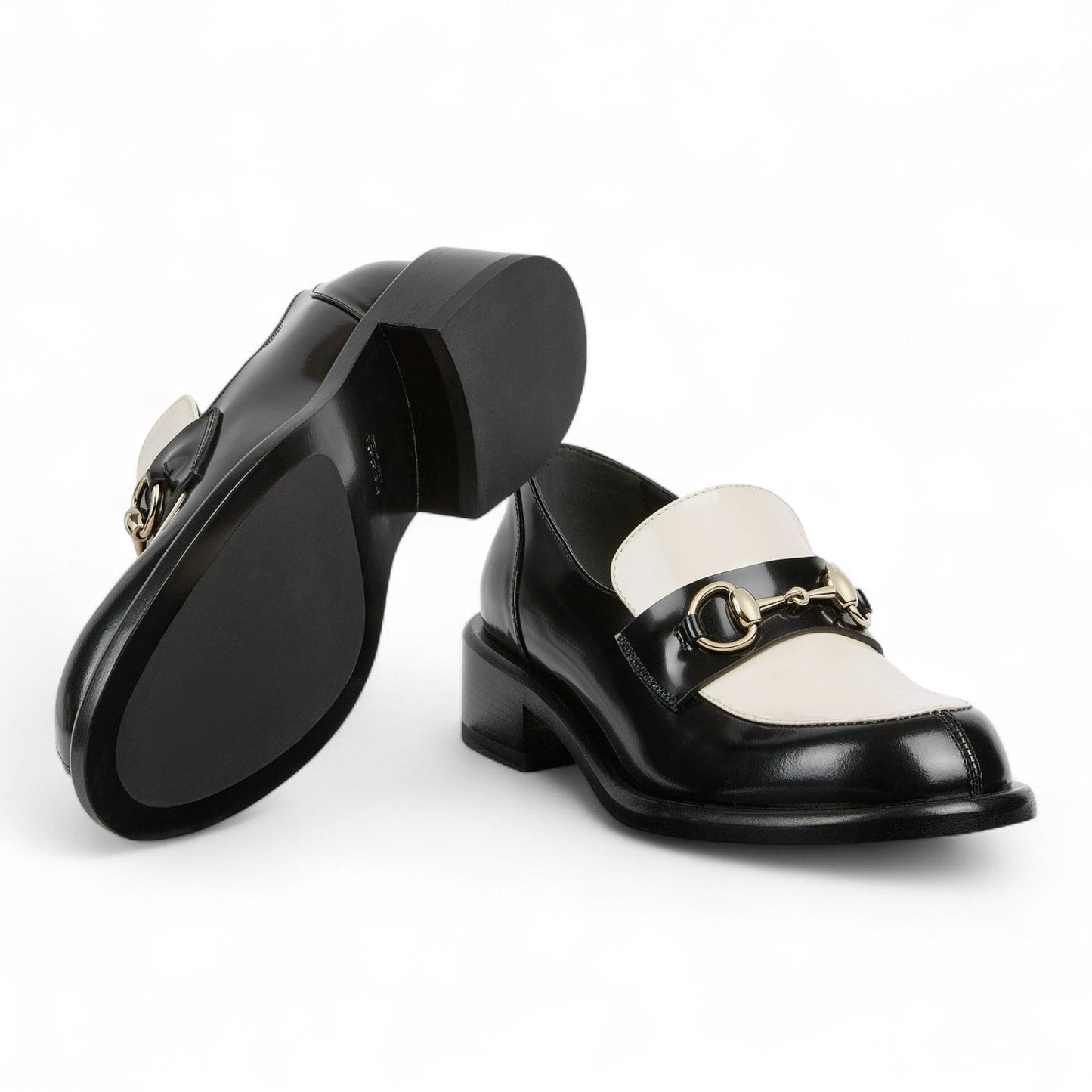 GUCCI WOMEN'S BLACK LOAFER WITH HORSEBIT