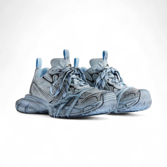 BALENCIAGA DISTRESSED 3XL GREY SNEAKERS